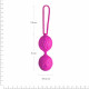 Вигляд вагінальних кульок Adrien Lastic Geisha Lastic Balls Mini Magenta (S) збоку, підкреслюючи їхню компактну міні-версію та елегантний дизайн.