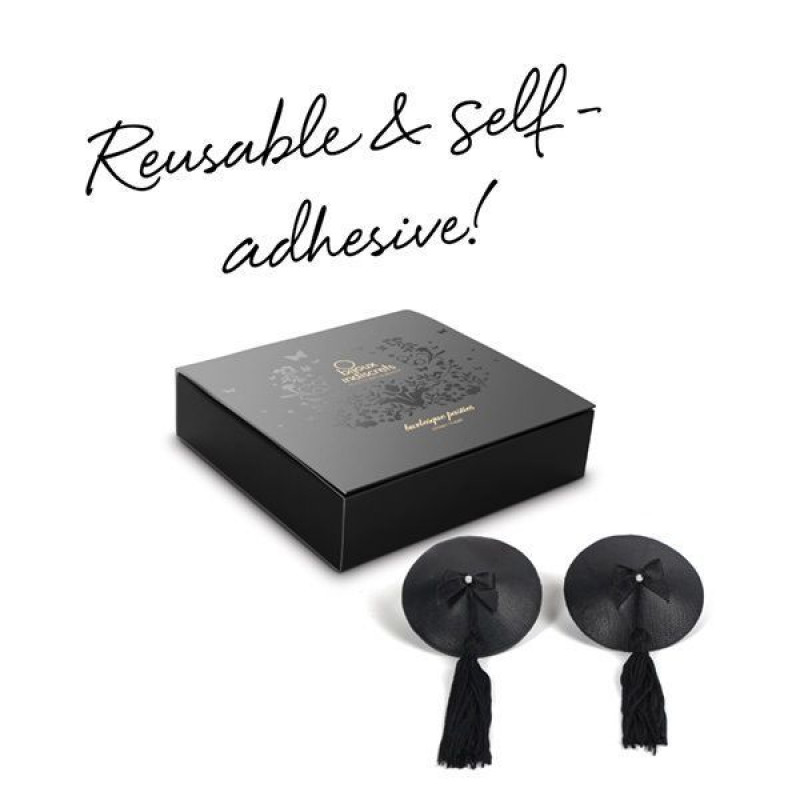 Накладки на соски Bijoux Indiscrets Burlesque pasties ORIGINAL BLACK - демонстрація на моделі, ефект