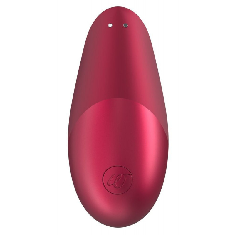 Близький вид насадок для вакуумного стимулятора Womanizer Liberty Red, різні розміри