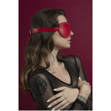 Маска для глаз Feral Feelings Blindfold, натуральная кожа, красная, с заклепками — Keks-Hub