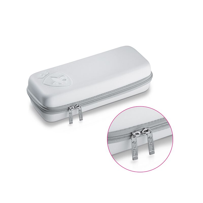 Вібратор-кролик Mystim Danny Divido Purple, в руці, демонстрація розміру