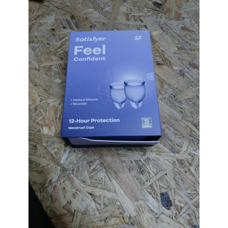 Менструальні чаші Satisfyer Feel Confident 15мл + 20мл (м'яті), 2 шт. - упаковка з деталями бренду та комплектацією
