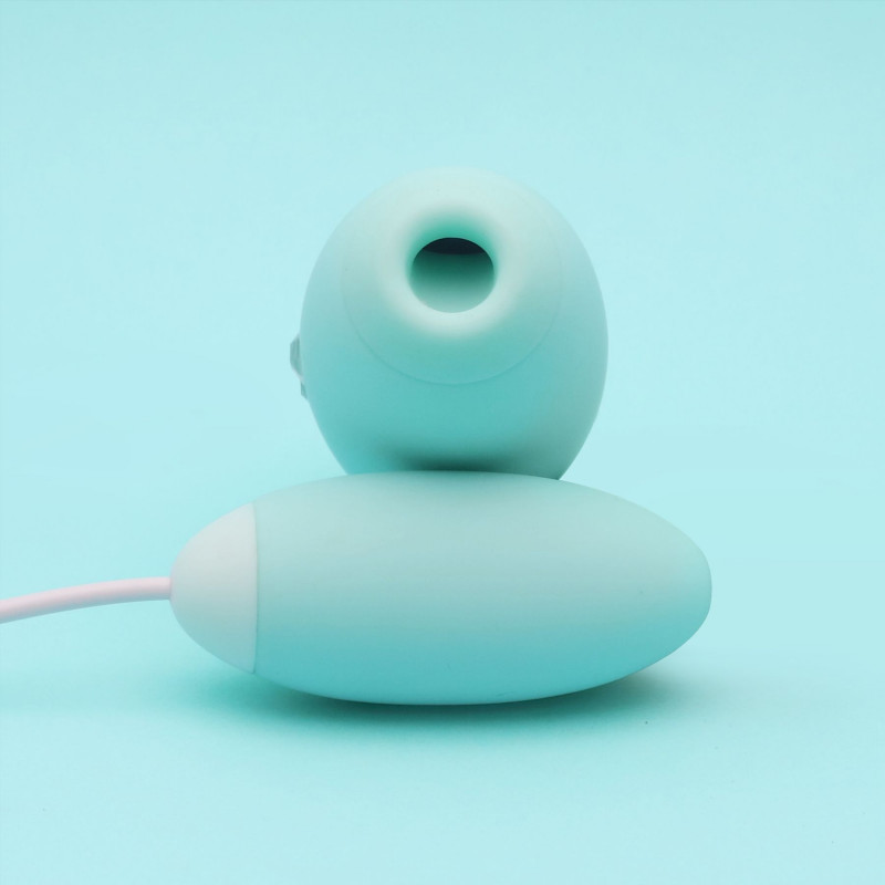 Упаковка вакуумного стимулятора KISSTOY Miss VV Cyan, стильний дизайн