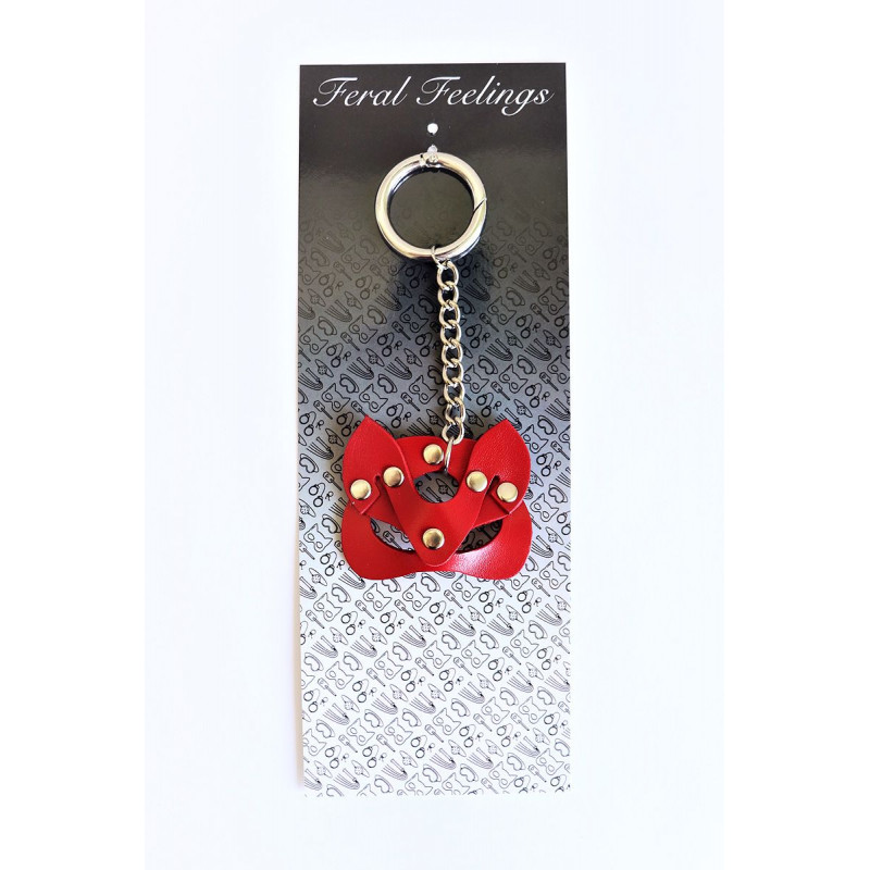 Брелок Feral Feelings Кішечка Червоний - вид збоку, демонстрація об'ємної текстури