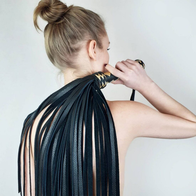 Золоте руків'я флогеру Art of Sex Класичний Чорний, елегантний дизайн