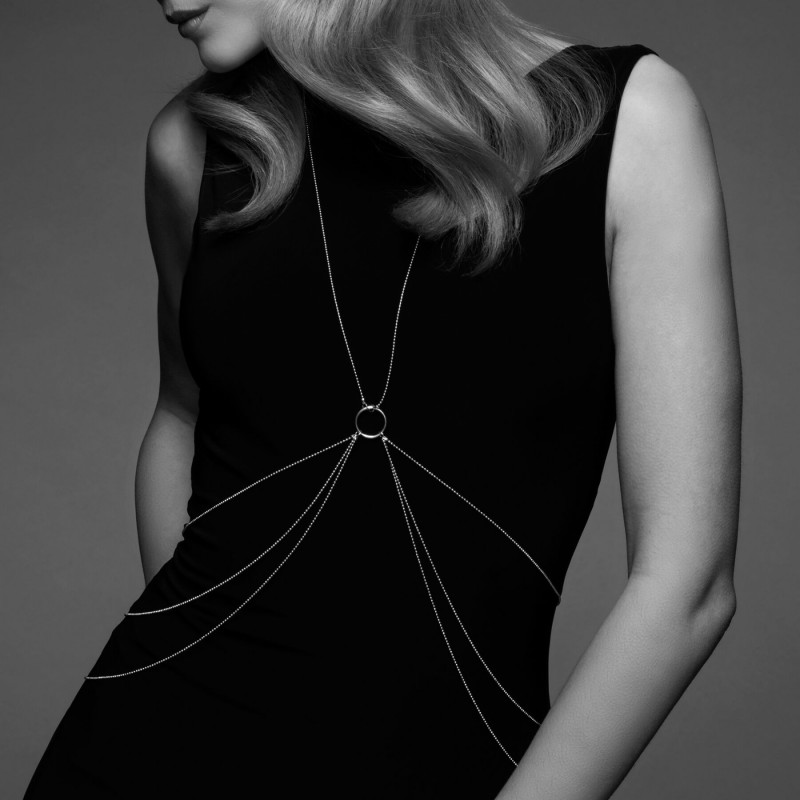 Упаковка та ланцюжок для тіла Bijoux Indiscrets Magnifique 8 Body Chain - сріблястий, з блискучою текстурою