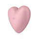 Вакуумний стимулятор Satisfyer Cutie Heart Light Red в руках: демонструє компактний розмір та зручність використання