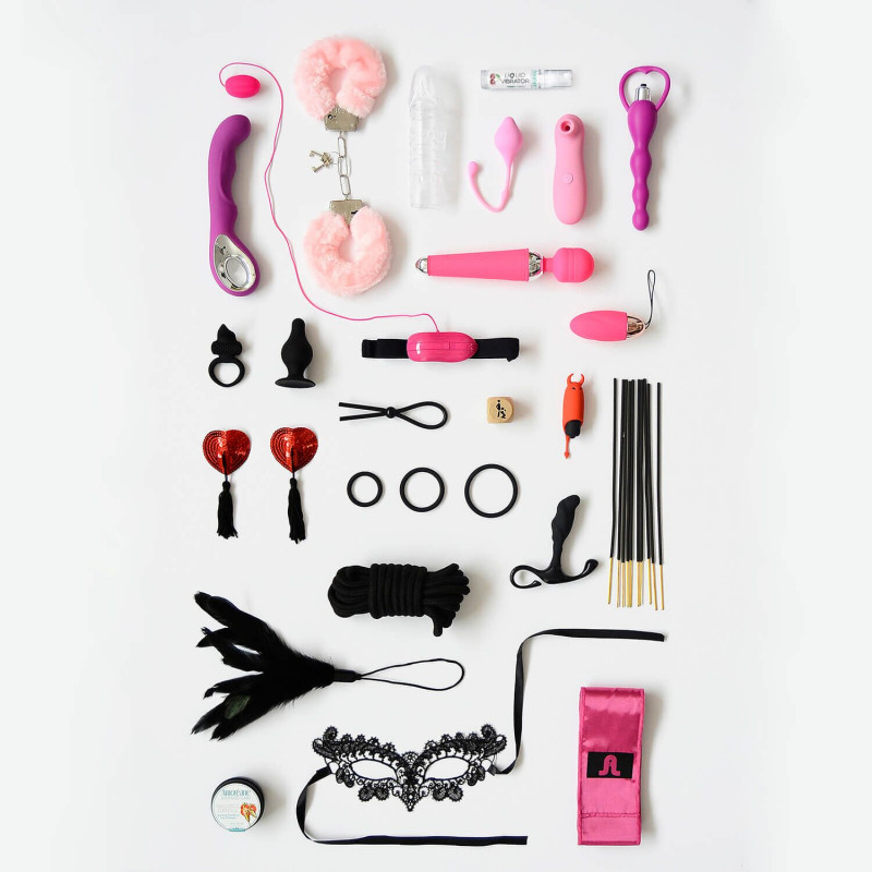 Контент календаря секс-сюрпризів Adrien Lastic CHRISTMAS DESIRES: вид на 24 сюрпризи