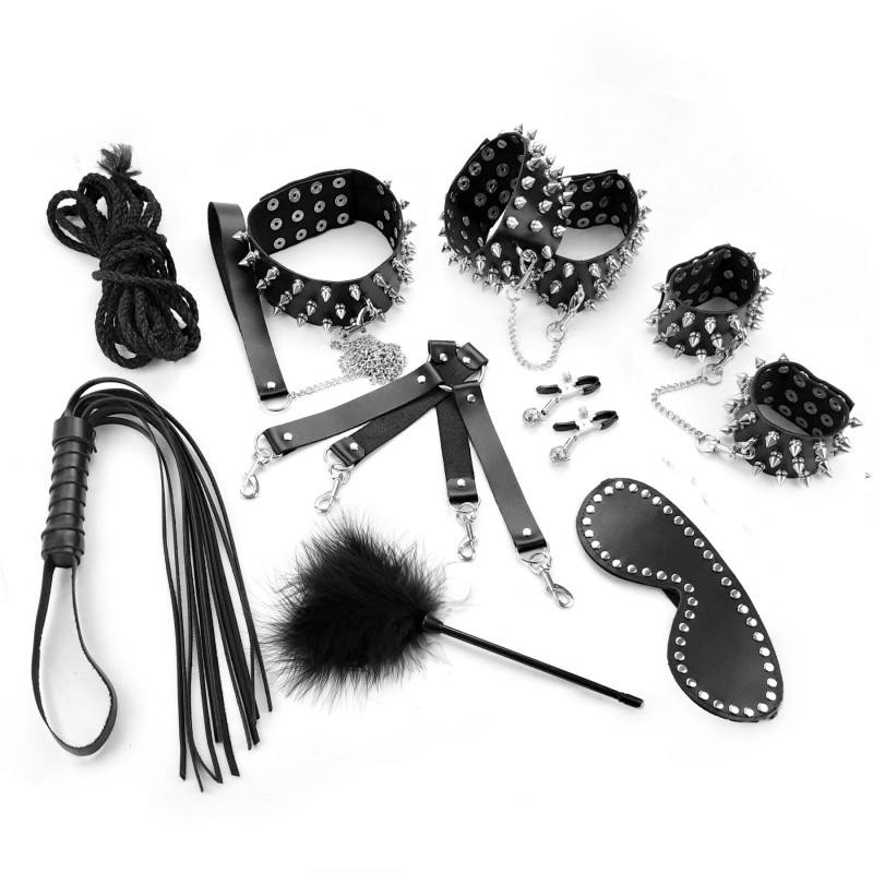 BDSM-набір Art of Sex Spikes BDSM Set Leather, текстура натуральної шкіри, приклад