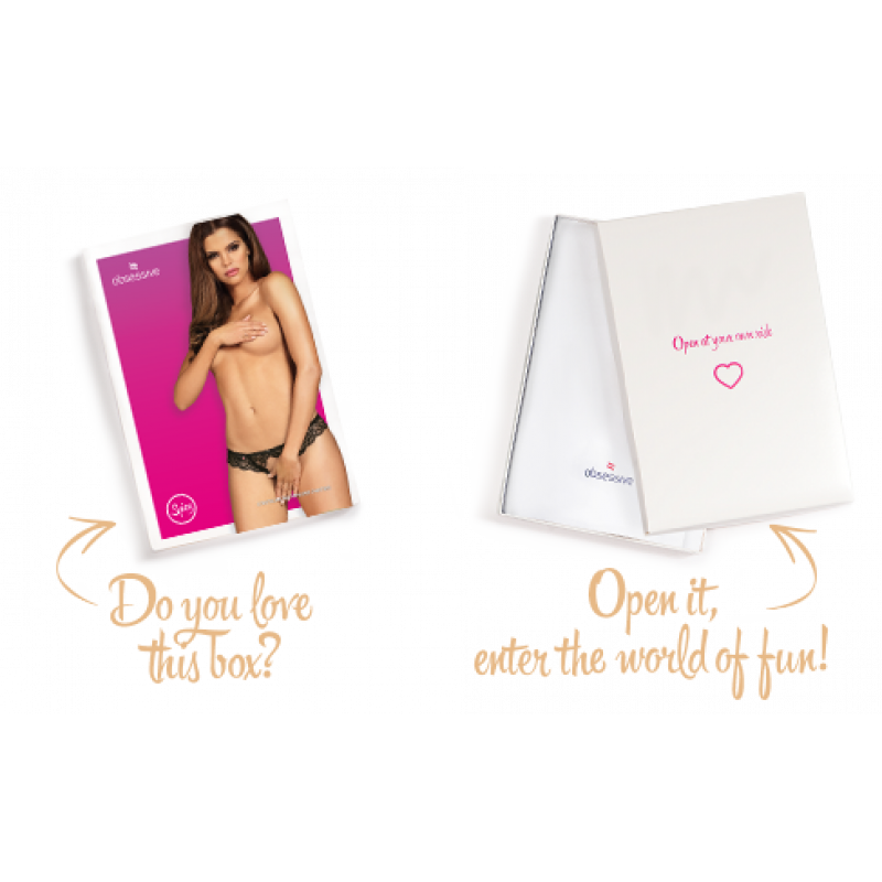 Мереживні танга Obsessive Contica crotchless thong чорні L/XL - вид ззаду, підкреслення форм