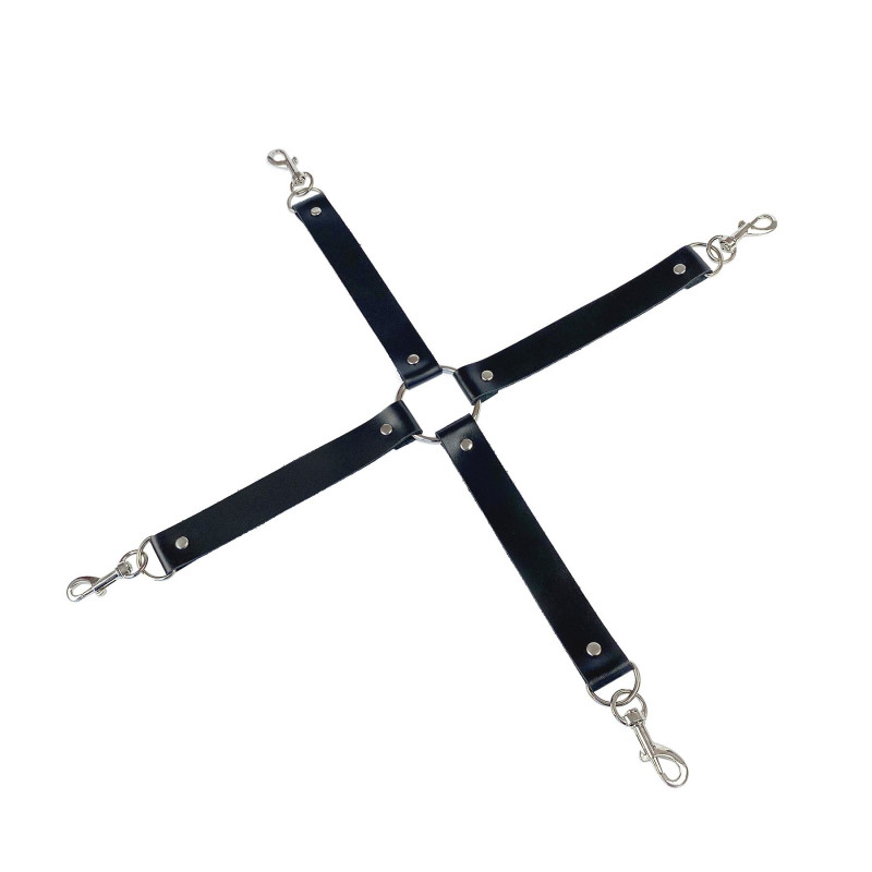 Шкіряна хрестовина Art of Sex 4 Way Connector, вид збоку, демонструє міцність