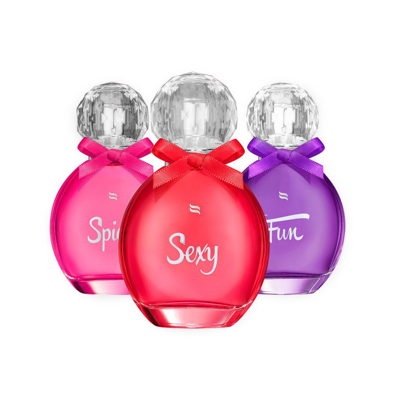 Текстура жидкости духов с феромонами Obsessive Perfume Sexy 30 мл, прозрачный флакон