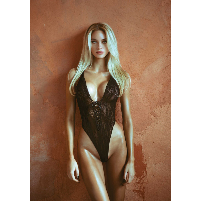 Текстура мережива на боді Leg Avenue Floral lace thong teddy, чорне