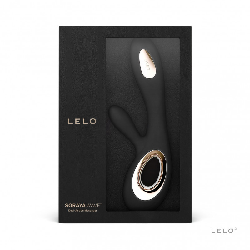 Вібратор LELO Soraya Wave Black у спокусливому ракурсі, що акцентує на його чуттєвому вигляді
