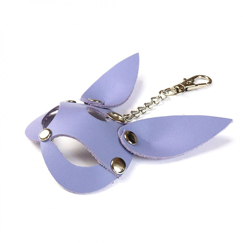 Упаковка брелока Art of Sex Bunny Лавандовий, вид збоку, демонстрація комплектації.