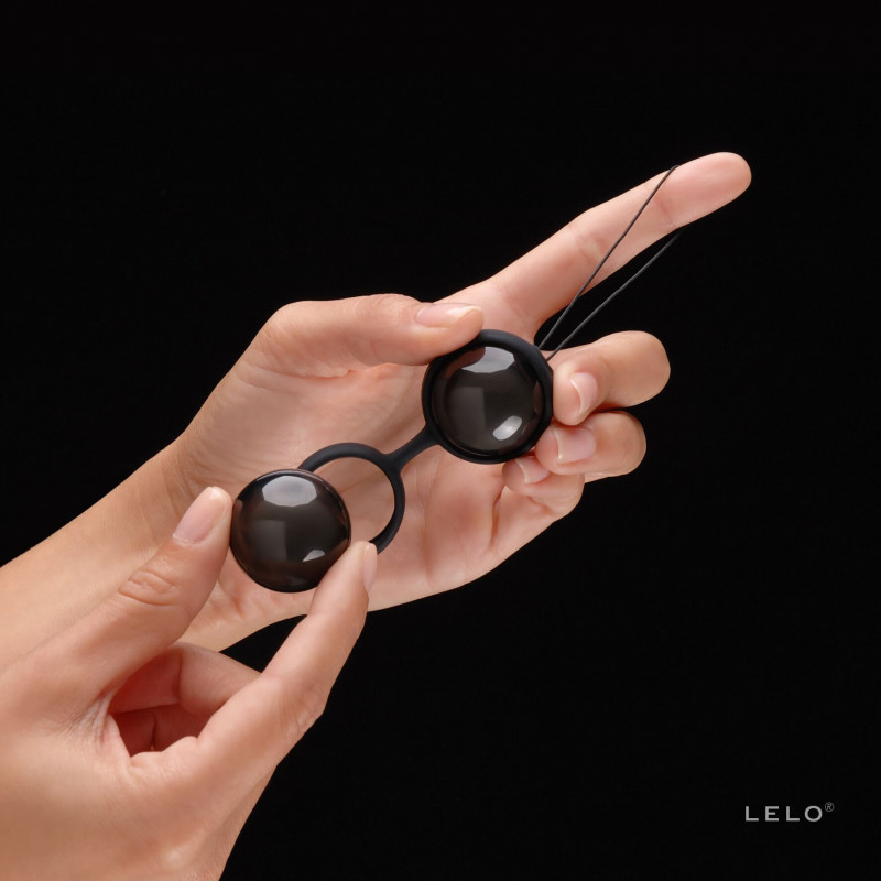 Гладка текстура вагінальних кульок LELO Luna Beads Noir Black, матеріал високої якості