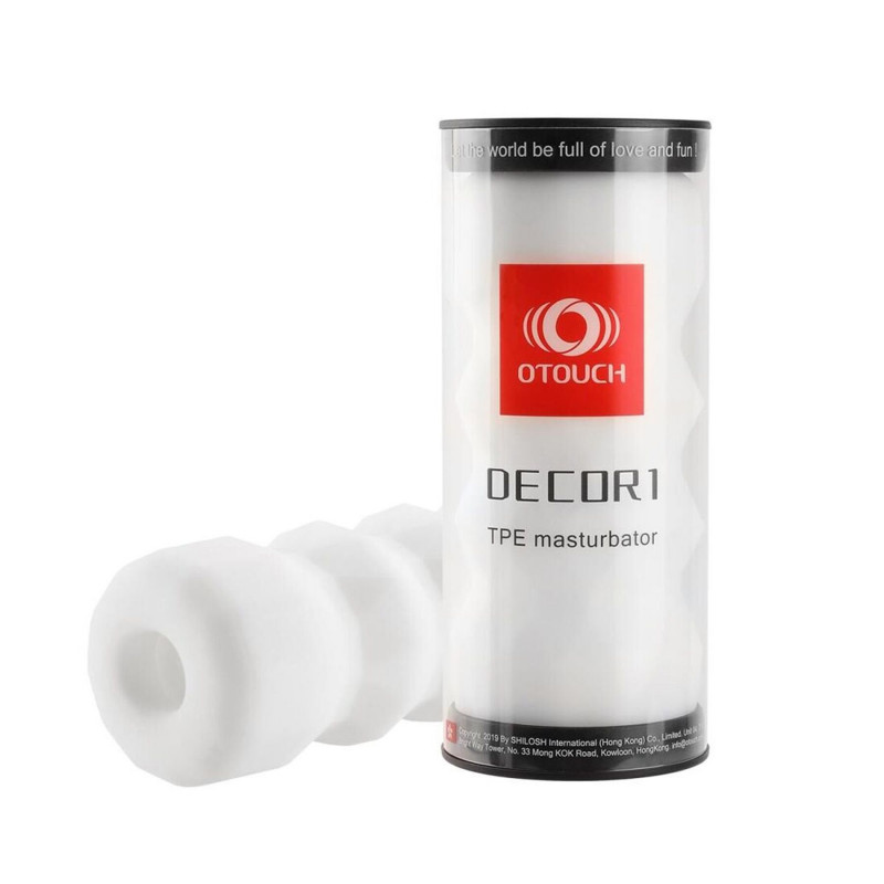 Макроснімок отвору мастурбатора Otouch DECOR 1-B, що демонструє ефект всмоктування