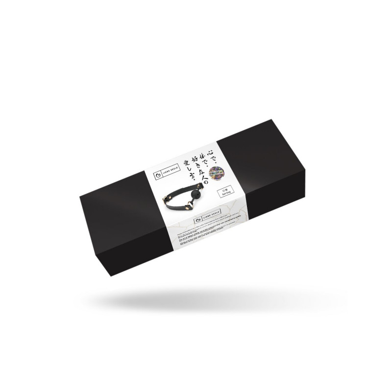 Бренд Liebe Seele на чорному кульовому кляпі, логотип та якість