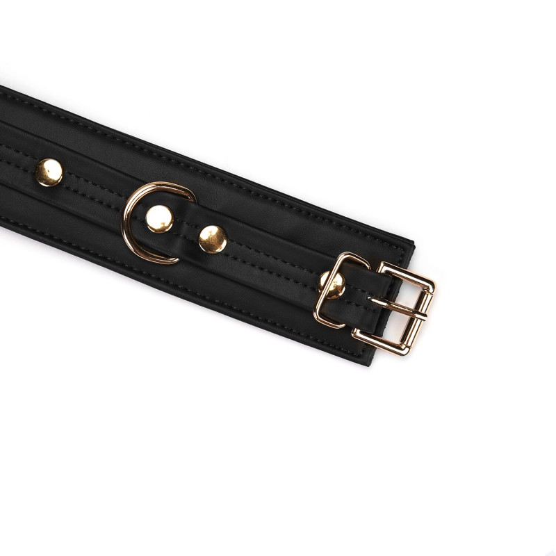 Текстура екошкіри наручників Liebe Seele Black Organosilicon Wrist Cuff