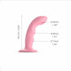 Насадка для страпона Strap-On-Me TAPPING DILDO WAVE – CORAL PINK, вигляд збоку, демонструє хвилясту текстуру