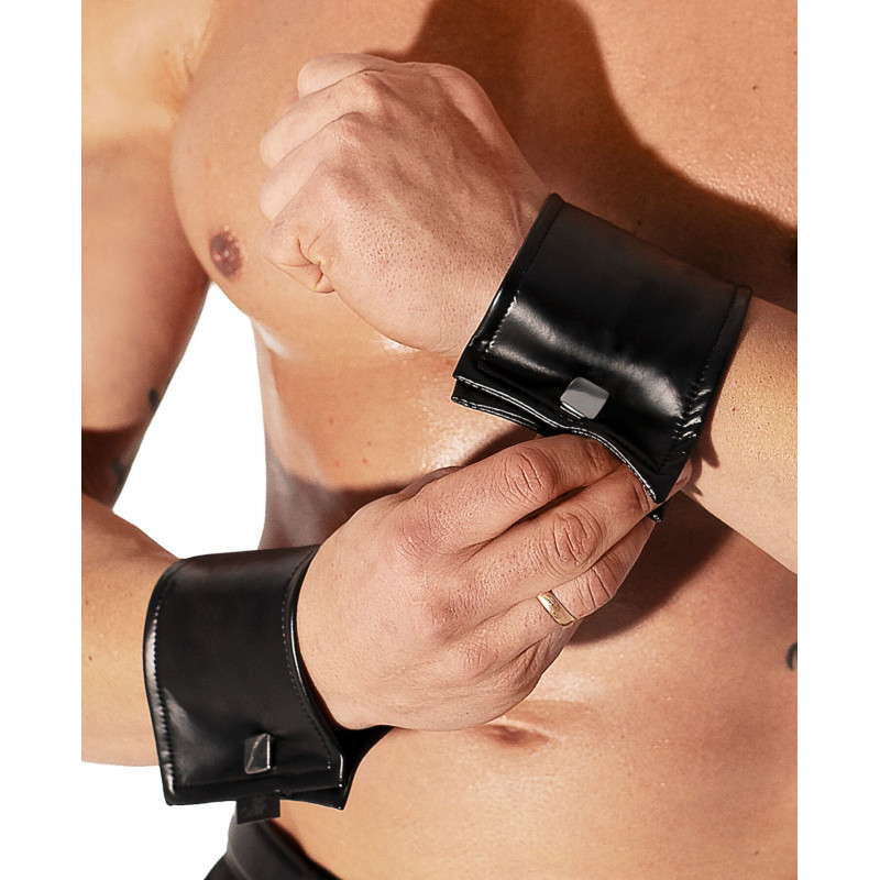 Чоловічий браслет Noir Handmade H075: комплект у подарунковій упаковці