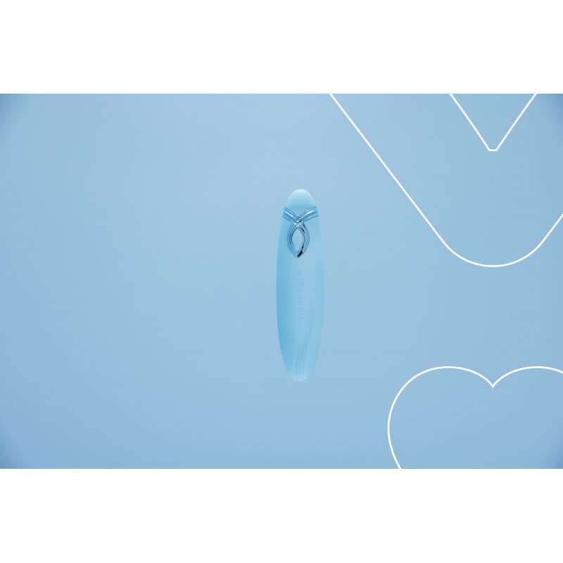 Мінівібратор FairyGasm Pleasure Arrow у контексті використання, елегантно