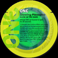 Презерватив ONE Glowing Pleasures, 1 шт, світиться в темряві, зі змазкою