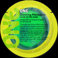 Презерватив ONE Glowing Pleasures, 1 шт, світиться в темряві, зі змазкою — Keks-Hub