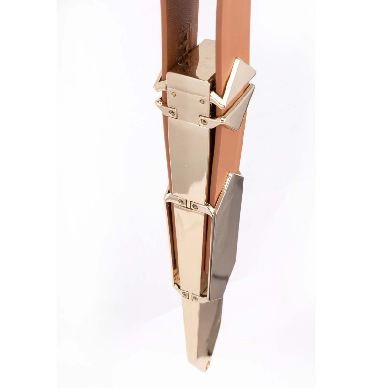 Регульована шльопалка LOCKINK Adjustable Slapper, коричнева - в дії, демонстрація використання