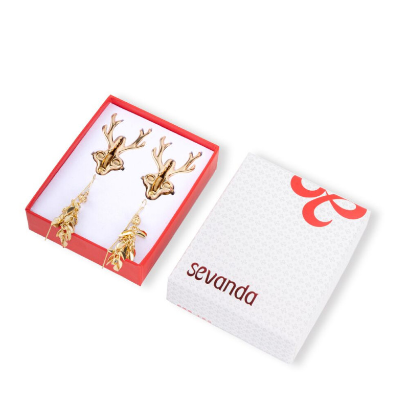 Затискачі для сосків LOCKINK SEVANDA Stag, в контексті використання, акцент на естетиці