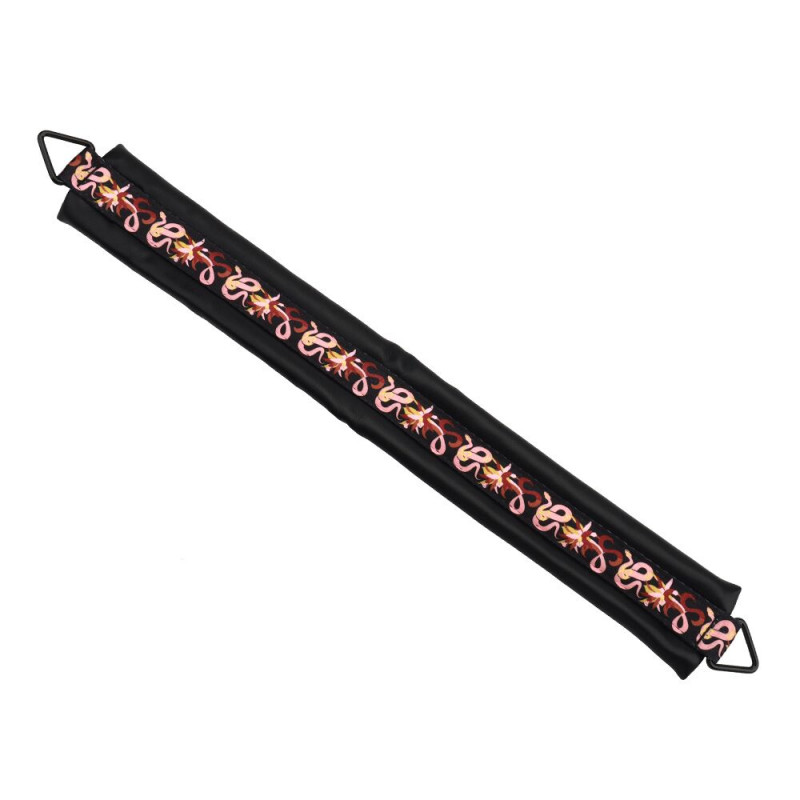 Шнурування та деталі на ременях БДСМ-набору LOCKINK The Flowering Serpent