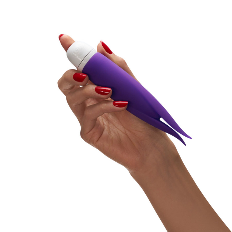 Вібратор Fun Factory VOLITA фіолетовий, в руці, компактність та розмір