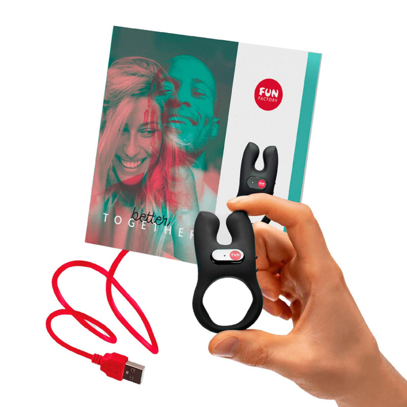 Ерекційне віброкільце Fun Factory NŌS чорне в дії, демонстрація подвійної стимуляції