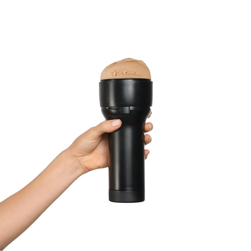 Мастурбатор Kiiroo Feel Victoria June PBC - крупний план матеріалів, безпека та якість