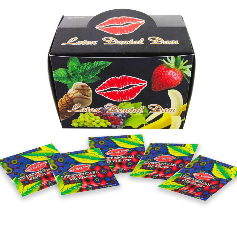 Латексні серветки ONE Dental Dams Mint 100 шт: вид збоку на упаковку з м'ятним ароматом