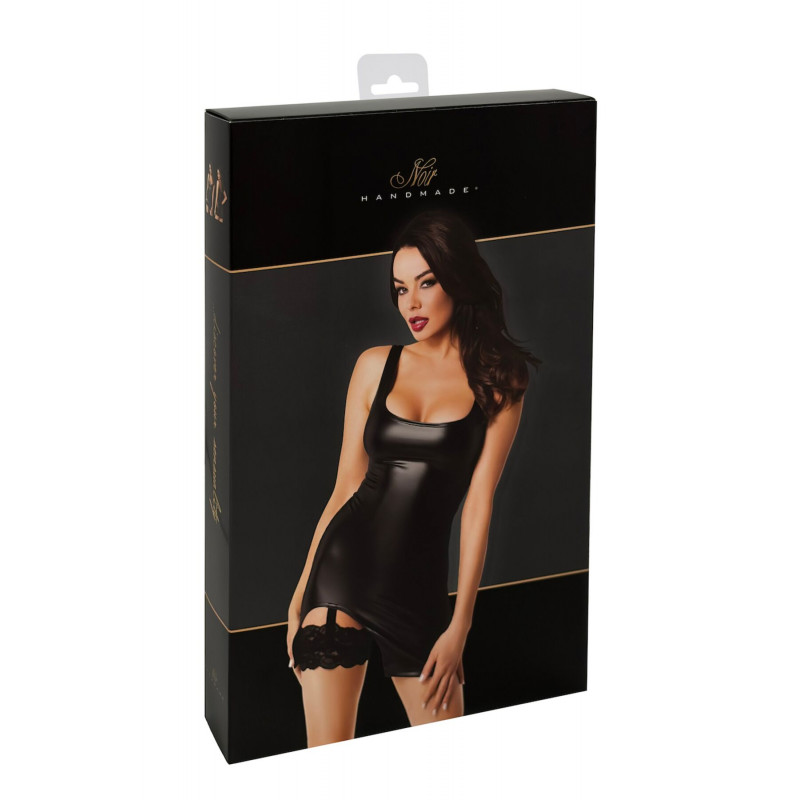 Сукня Noir Handmade F344 Powerwetlook зблизька, вигляд на шви та оздоблення