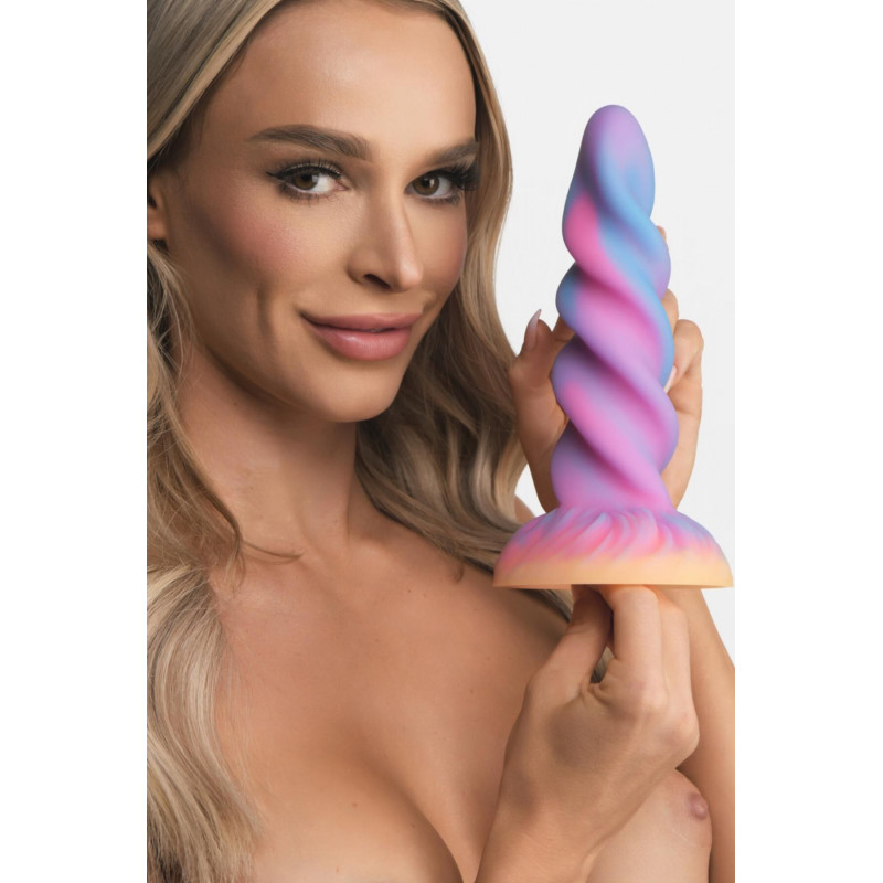 Деталі дизайну фаллоімітатора Creature Cocks Unicorn Dildo 20.6 см, імітація гриви