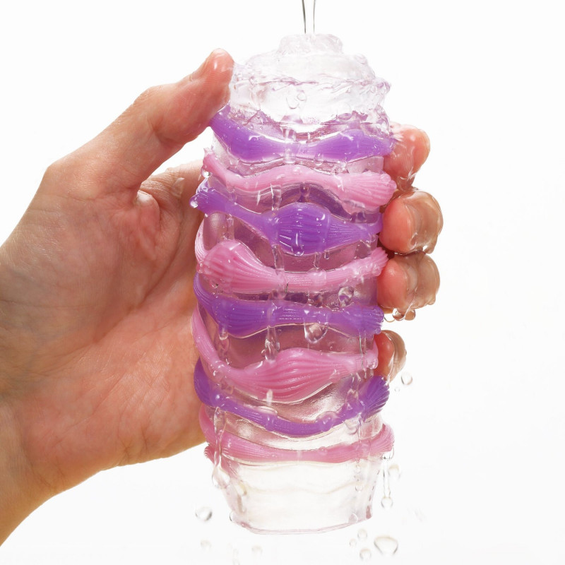 Текстура щільних вставок мастурбатора Tenga ARTE DRAPE, детальний крупний план