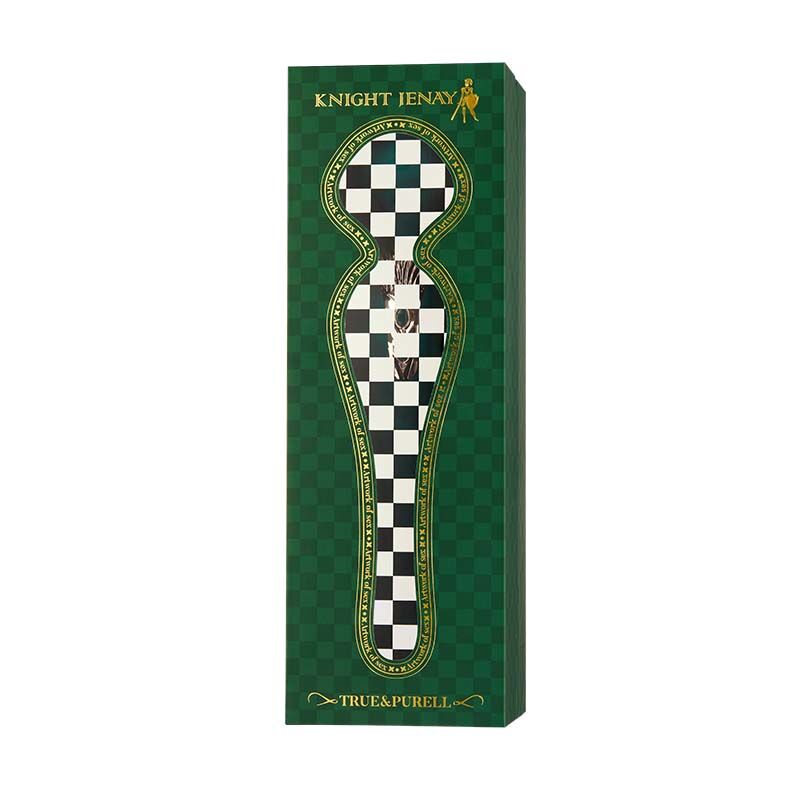 Вібромасажер Knight Jenay True & Pure ll: показ текстури гладкого, приємного на дотик силікону