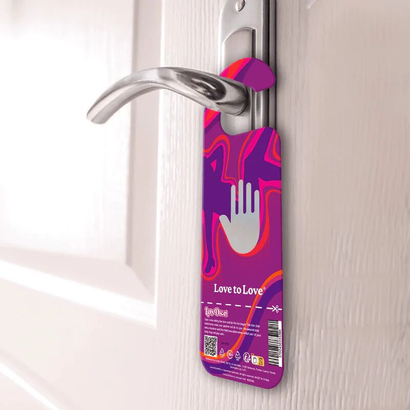 Упаковка гральних кубиків Love To Love Lets Dice, стильний дизайн