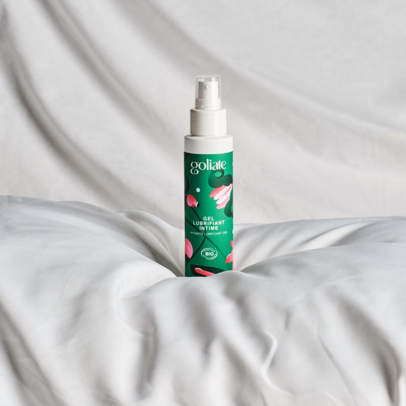 Флакон гель-лубриканту Goliate Gel Lubrifiant Intime 100 мл з екстрактом червоних водоростей, вид збоку