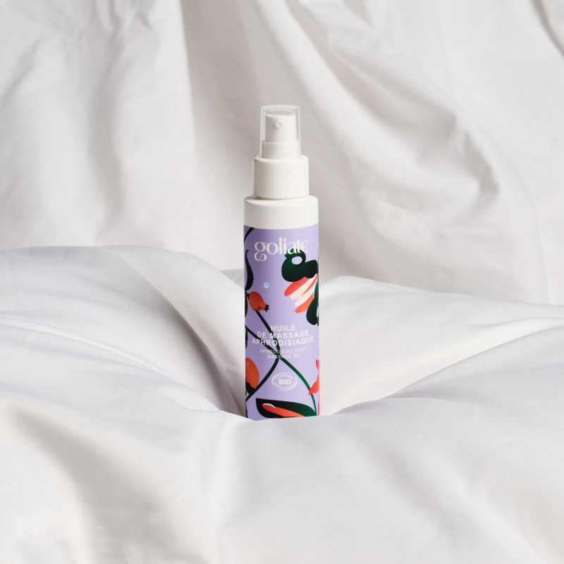 Флакон масажної олії Goliate Aphrodisiaque 100 мл, вид збоку